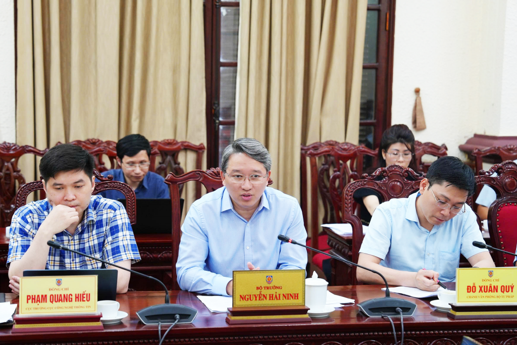 Tập đoàn FPT quyết tâm đồng hành cùng Bộ Tư pháp trong triển khai các nhiệm vụ chuyển đổi số