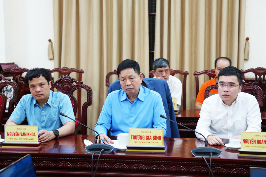 Tập đoàn FPT quyết tâm đồng hành cùng Bộ Tư pháp trong triển khai các nhiệm vụ chuyển đổi số