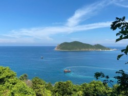 Cải cách thể chế, chính sách quản lý và phát triển du lịch bền vững ở Việt Nam trong tình hình mới