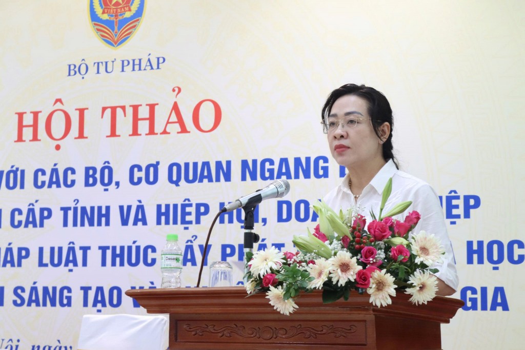 Tháo gỡ 
