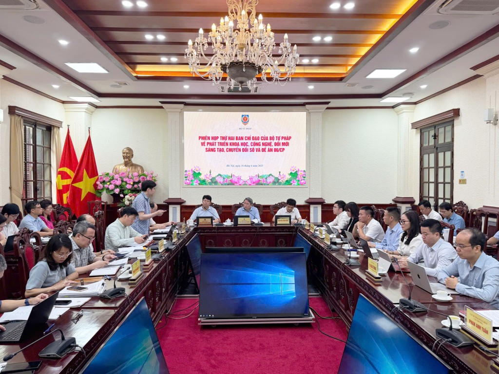 Phiên họp thứ hai Ban Chỉ đạo của Bộ Tư pháp về phát triển khoa học, công nghệ, đổi mới sáng tạo, chuyển đổi số và Đề án 06/CP