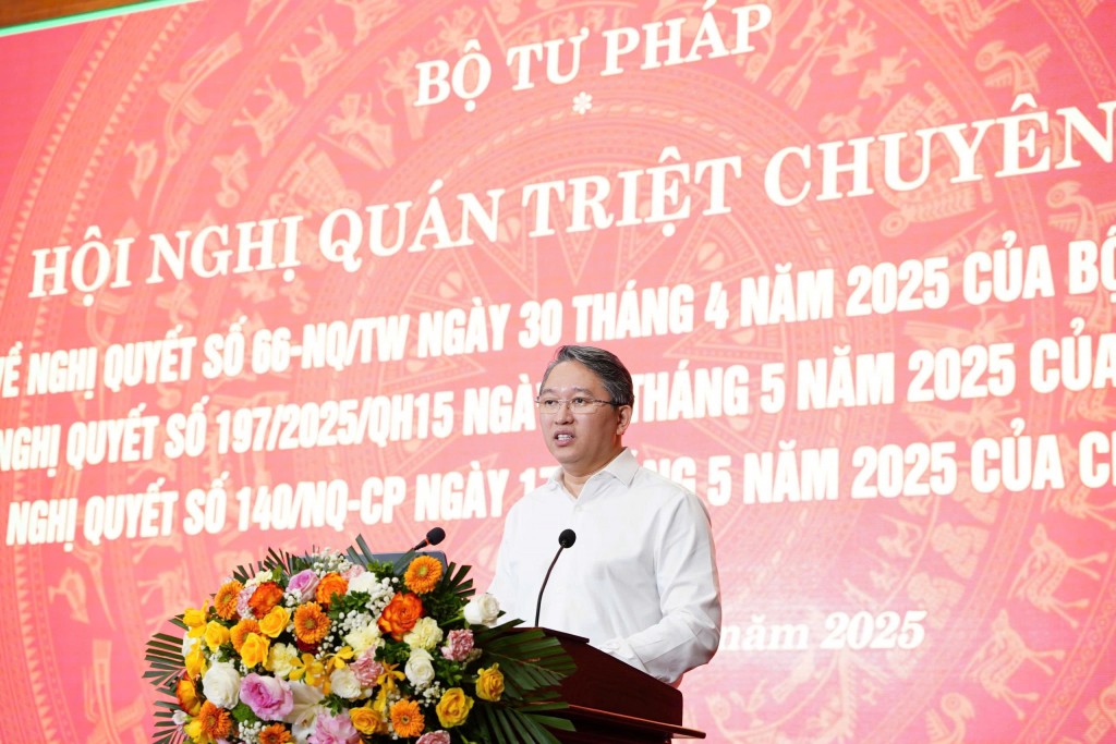 Bộ Tư pháp quán triệt chuyên sâu các nghị quyết về đổi mới công tác xây dựng và thi hành pháp luật