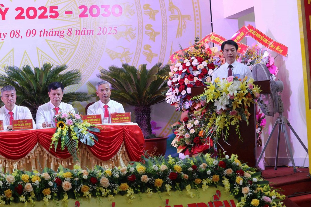 Đảng bộ xã Kim Thành, thành phố Hải Phòng long trọng tổ chức Đại hội đại biểu Đảng bộ lần thứ I