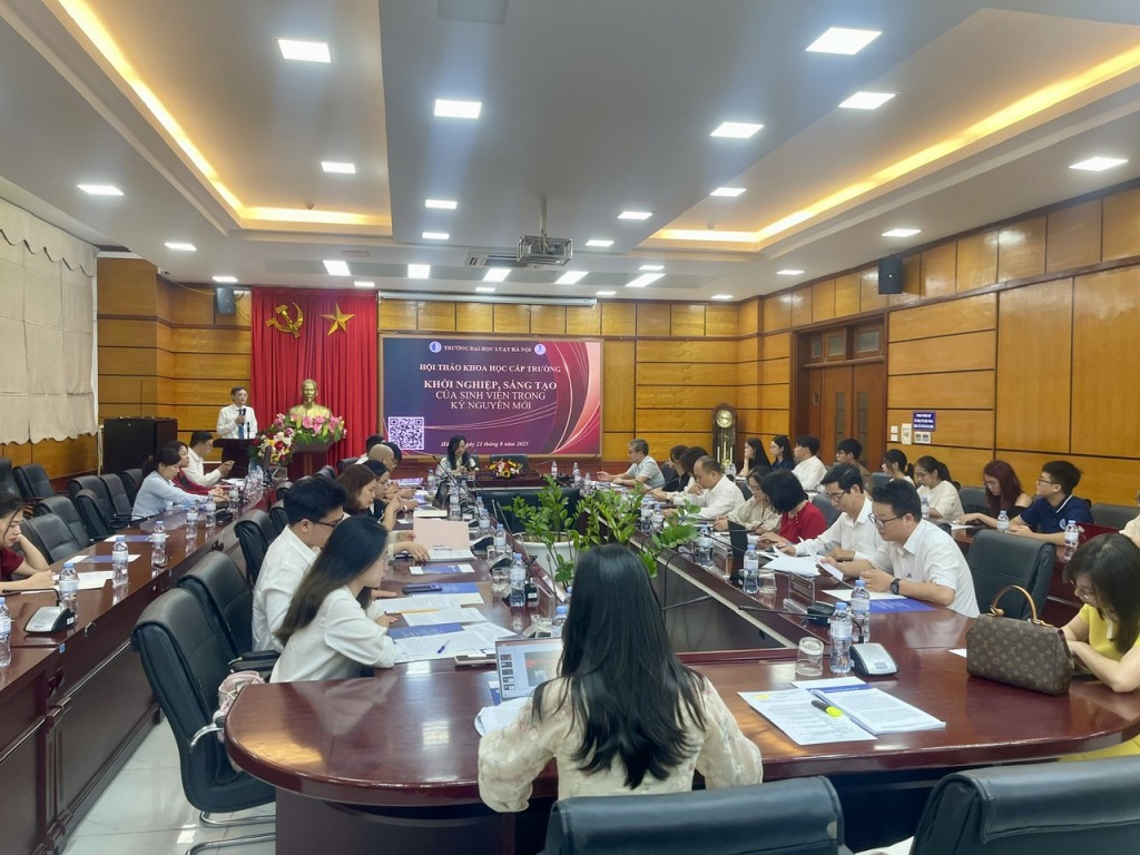 Gắn kết đào tạo luật với thực tiễn khởi nghiệp, đổi mới sáng tạo và chuyển đổi số