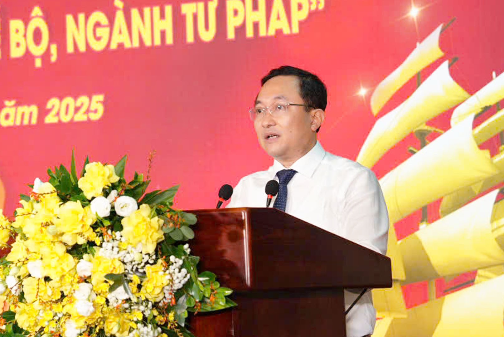 Bộ Tư pháp tổ chức Lễ trao giải 