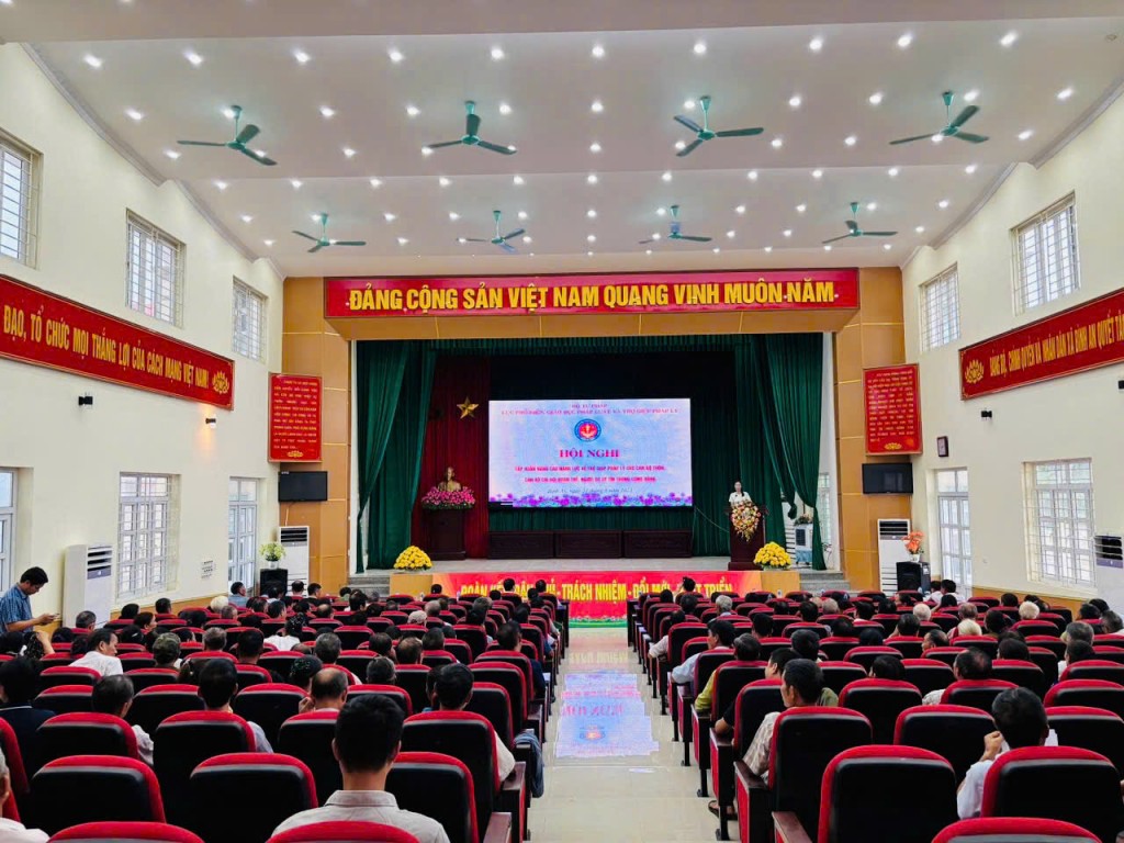 Tập huấn nâng cao kiến thức trợ giúp pháp lý cho cán bộ thôn, cán bộ chi hội đoàn thể, người có uy tín trong cộng đồng trên địa bàn tỉnh Ninh Bình