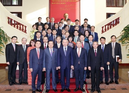 Phát huy truyền thống - Bộ, ngành Tư pháp tiếp tục đóng góp vào sự nghiệp xây dựng và hoàn thiện Nhà nước pháp quyền xã hội chủ nghĩa Việt Nam trong kỷ nguyên mới