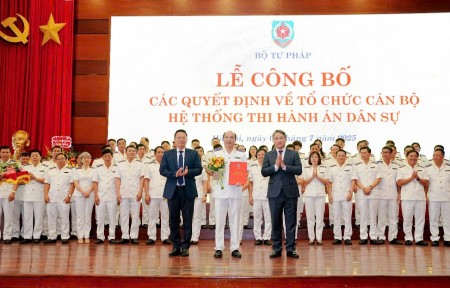 Công tác thi hành án dân sự trong bối cảnh xây dựng Nhà nước pháp quyền xã hội chủ nghĩa Việt Nam