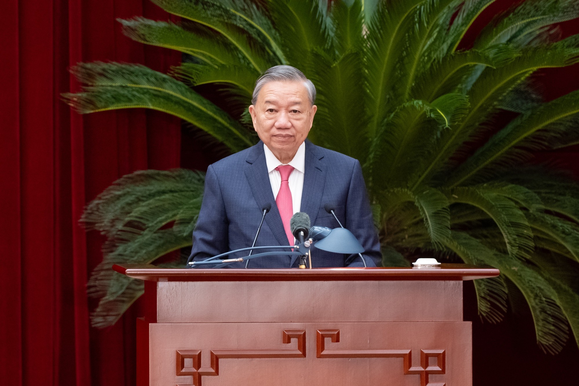 Tổng Bí thư Tô Lâm gửi thư thăm hỏi, động viên đồng bào, cán bộ, chiến sỹ trên cả nước đang ứng phó, khắc phục hậu quả thiên tai trong những ngày vừa qua