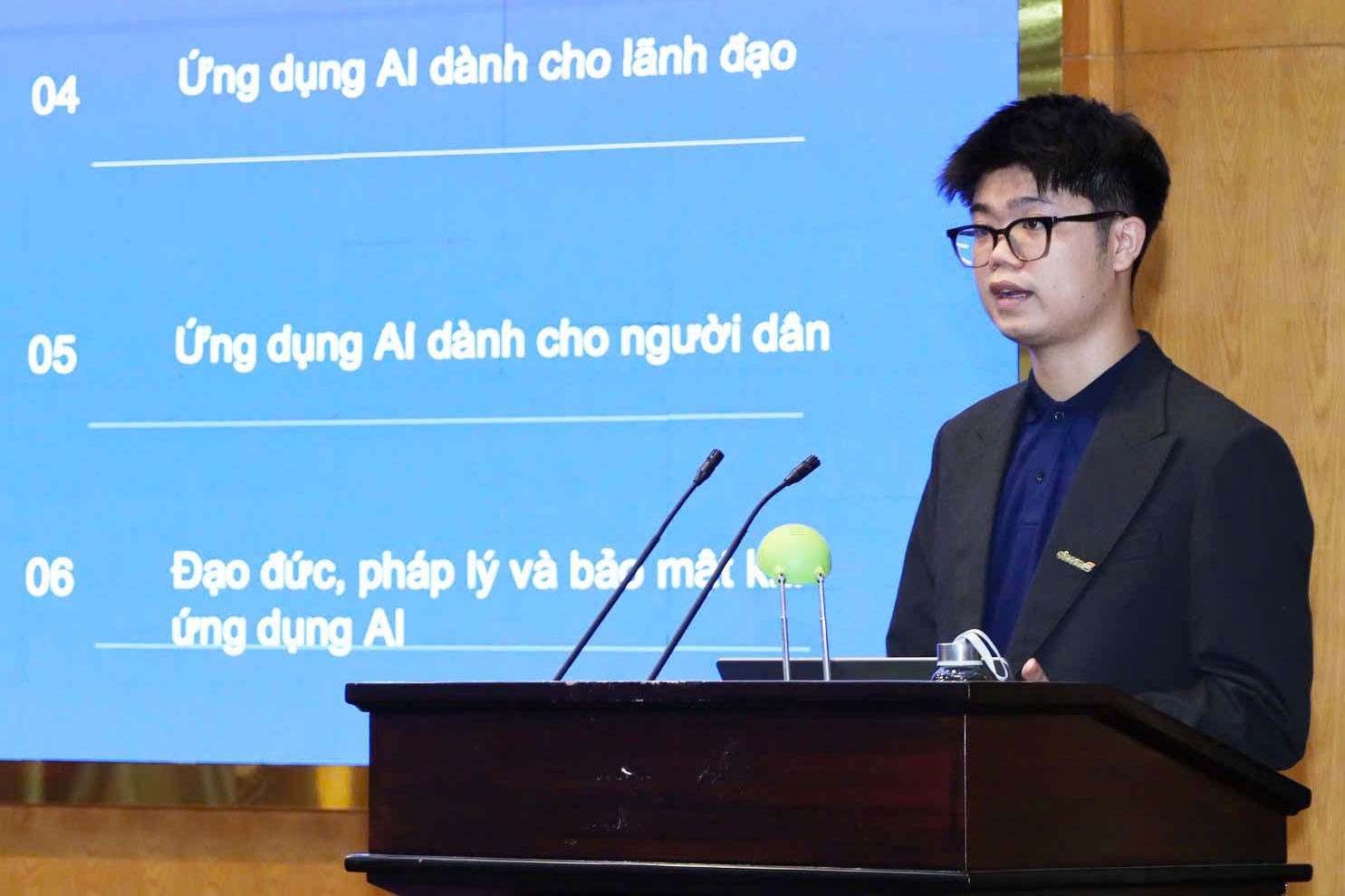 Đẩy mạnh ứng dụng trí tuệ nhân tạo (AI) trong quá trình thực thi công vụ tại Đảng ủy và chính quyền phường Hải An, thành phố Hải Phòng