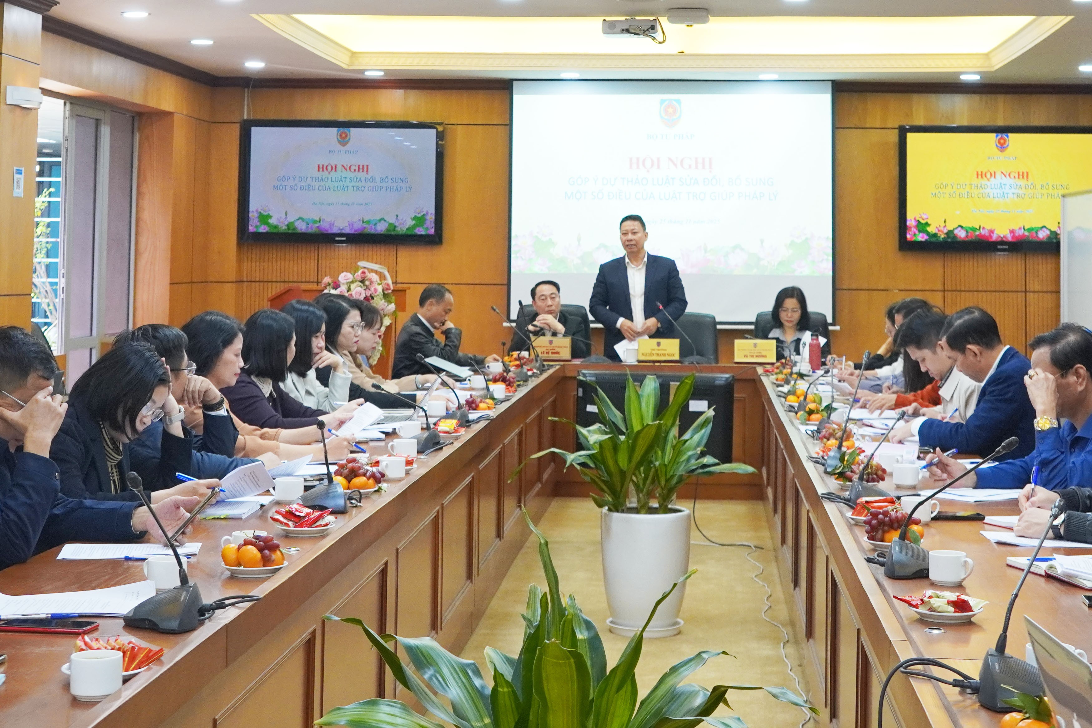 Quyền được tiếp cận pháp luật, trợ giúp pháp lý cho các đối tượng yếu thế