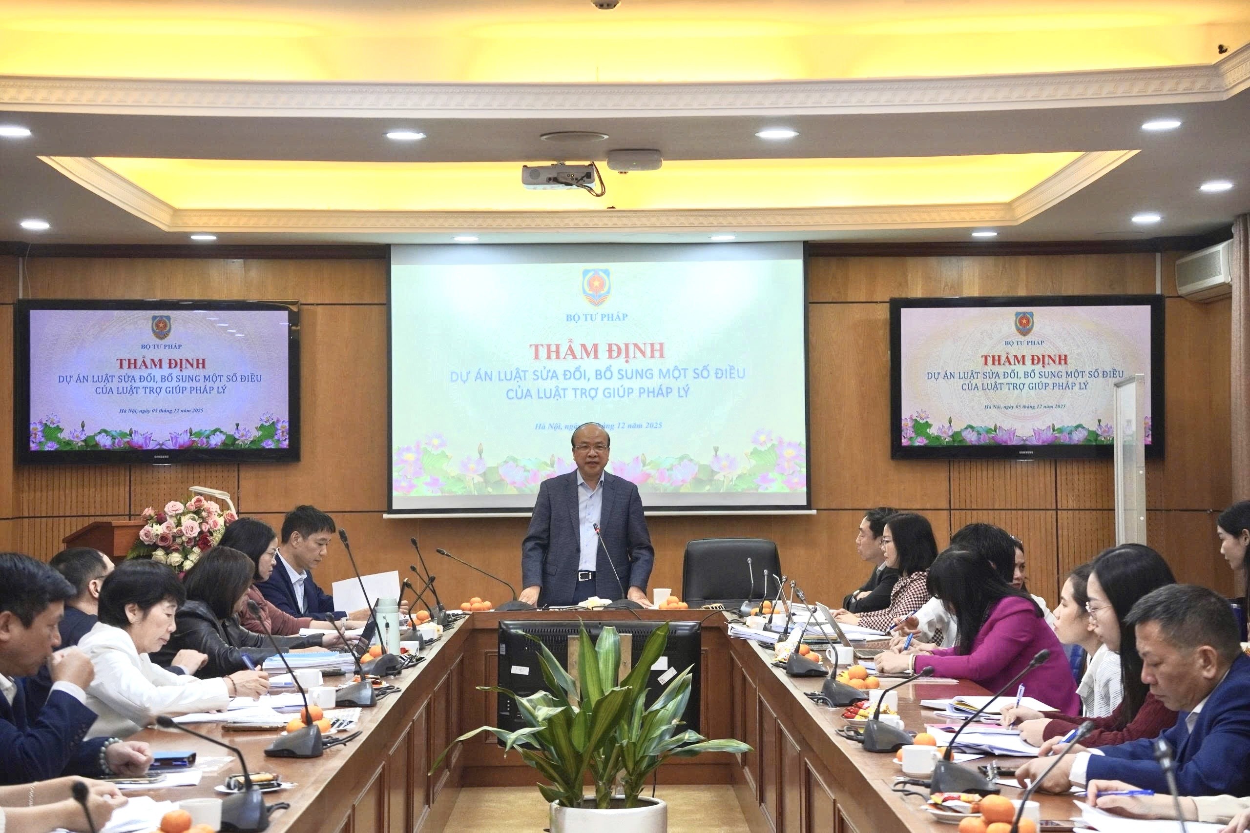 Nâng cao tính chuyên nghiệp, hiệu quả của công tác trợ giúp pháp lý, đáp ứng yêu cầu cải cách tư pháp, cải cách hành chính, thực hiện chính quyền địa phương 2 cấp