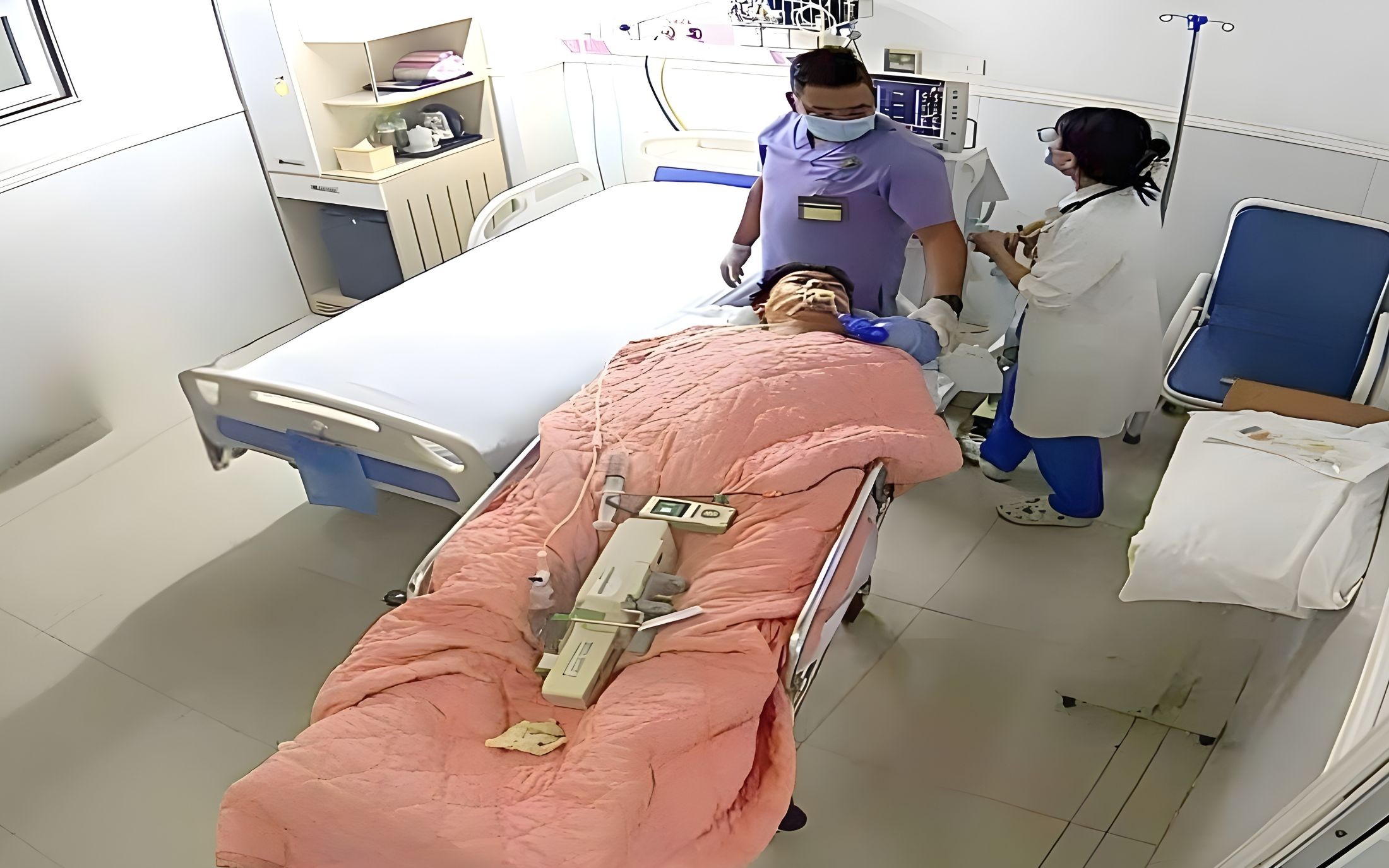 Nam thanh niên hồi phục kỳ diệu sau 35 ngày xuất huyết não nguy kịch