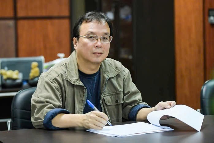 Nguyễn Tiến Thanh - Viết thơ để đi đến tận cùng sự trung thực