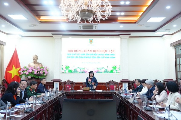 Thẩm định Nghị quyết cắt giảm, đơn giản hóa thủ tục hành chính liên quan đến hoạt động sản xuất, kinh doanh