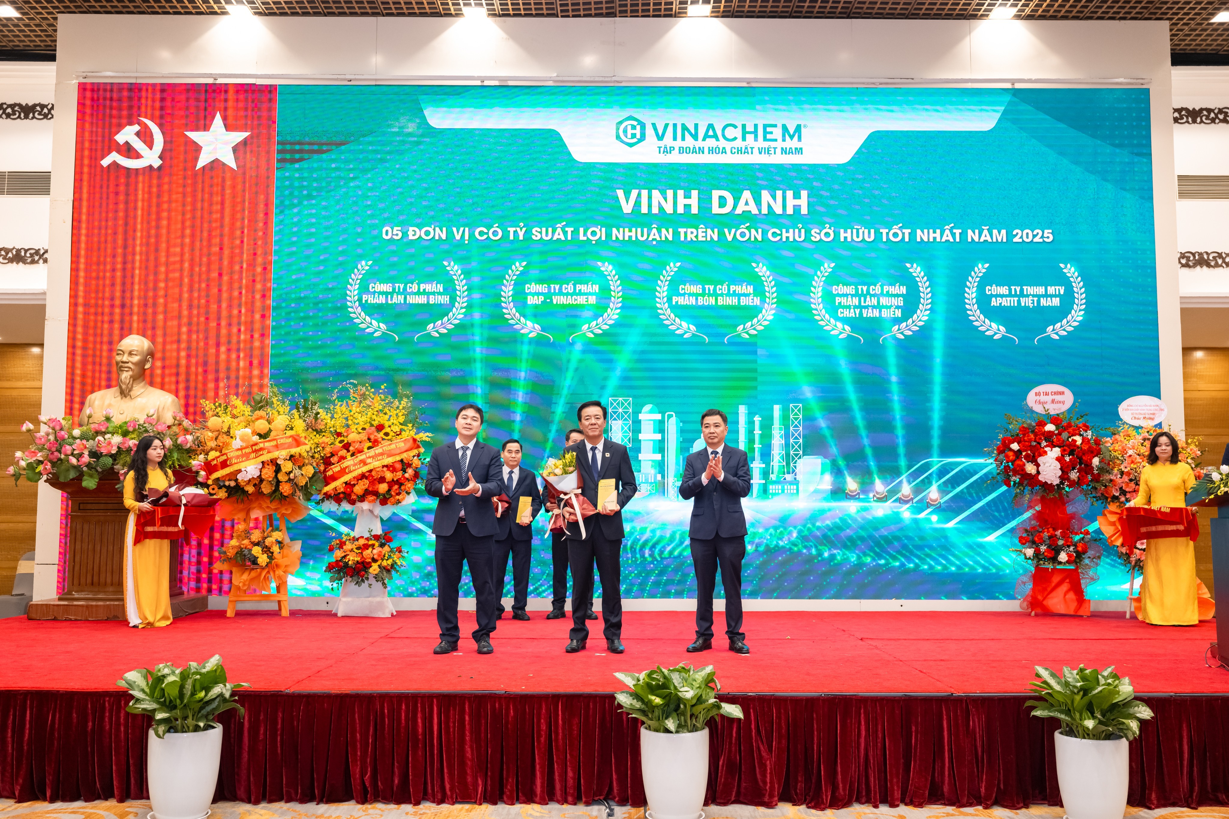 Dẫn đầu doanh thu Tập đoàn Hóa chất Việt Nam, Phân bón Bình Điền khẳng định vị thế nhờ chiến lược “Xanh hóa” và “Số hóa”