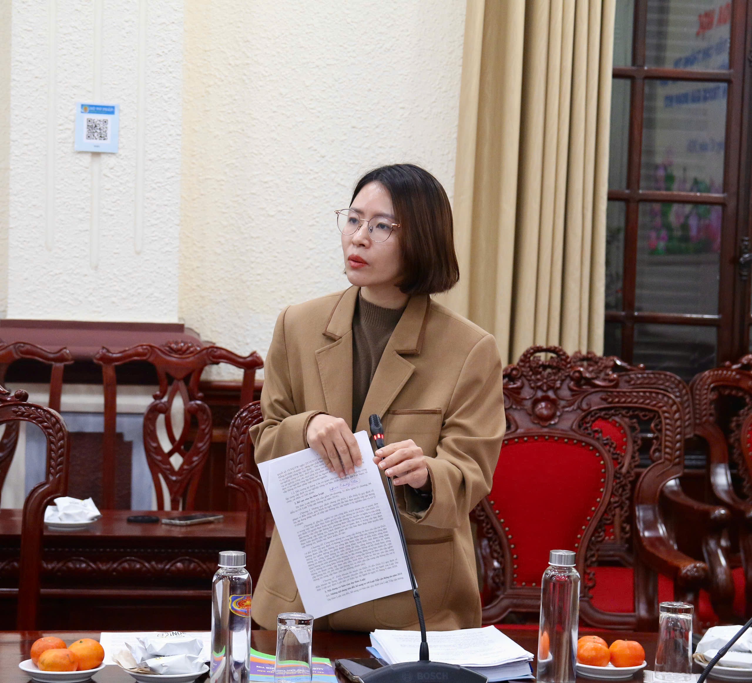 Hoàn thiện Luật Tiếp cận thông tin để khơi thông quyền của người dân