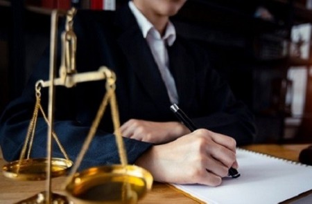 Hoàn thiện pháp luật về phạt vi phạm và bồi thường thiệt hại trong hợp đồng