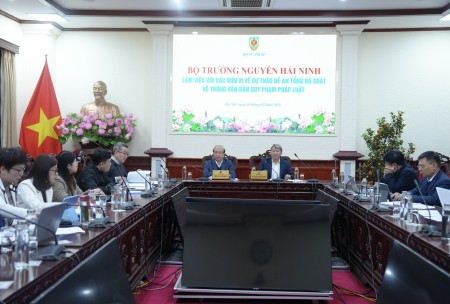 Tăng cường vai trò luật sư, luật gia trong rà soát pháp luật