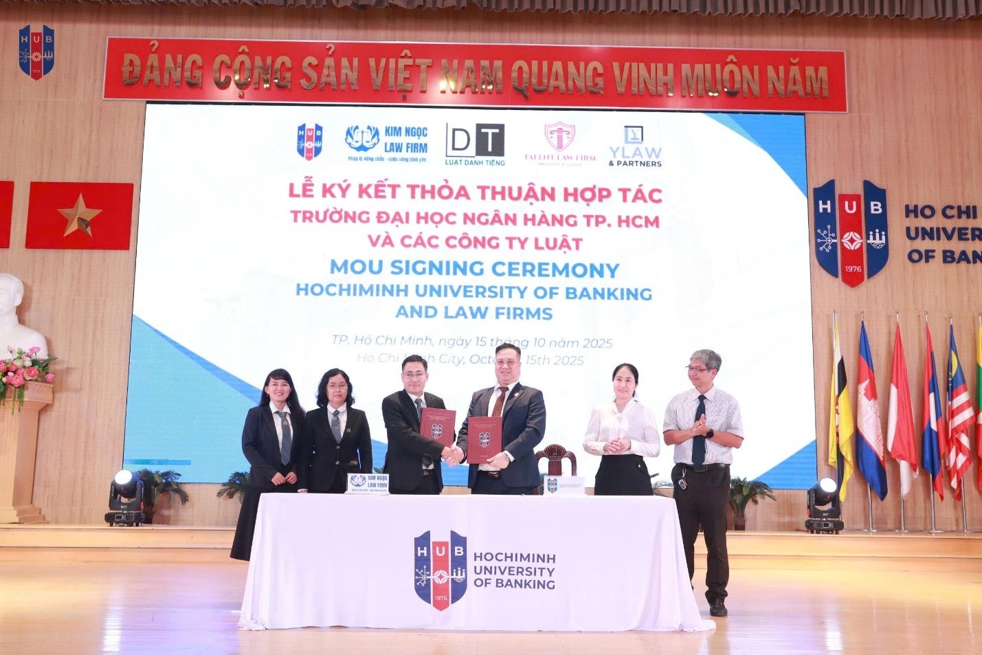 Đào tạo ngành luật tại Trường Đại học Ngân hàng Thành phố Hồ Chí Minh