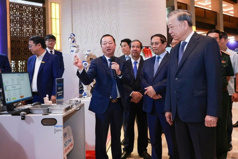 Hiện thực hóa đột phá chiến lược từ các nghị quyết của Đảng - Động lực phát triển Trường Cao đẳng cơ điện Hà Nội vươn tầm trong kỷ nguyên mới