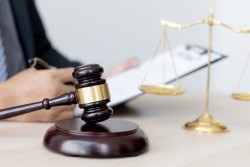 Tài liệu Hội thảo khoa học “Hoàn thiện pháp luật về ban hành quyết định hành chính”