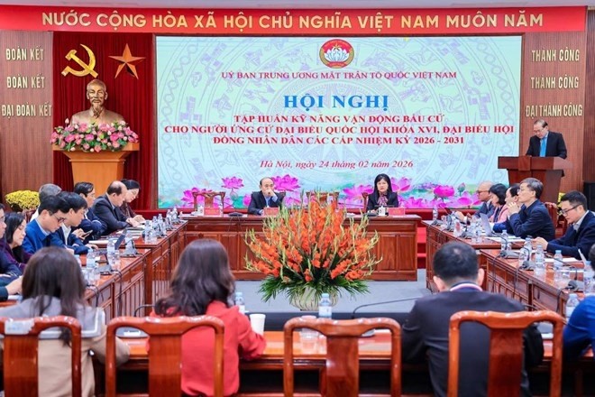 Ngày 24.2, Ủy ban Trung ương MTTQ Việt Nam tổ chức Hội nghị trực tiếp kết hợp trực tuyến tập huấn kỹ năng vận động bầu cử cho người ứng cử đại biểu Quốc hội khóa XVI, đại biểu Hội đồng nhân dân các cấp nhiệm kỳ 2026 - 2031.